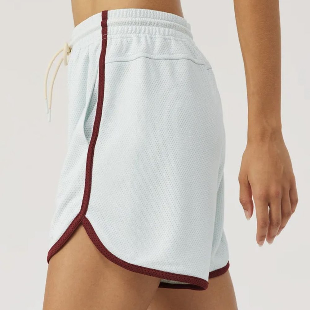 NWT Outdoor Voices RecMesh 5" White & Red Womens Athletic Shorts